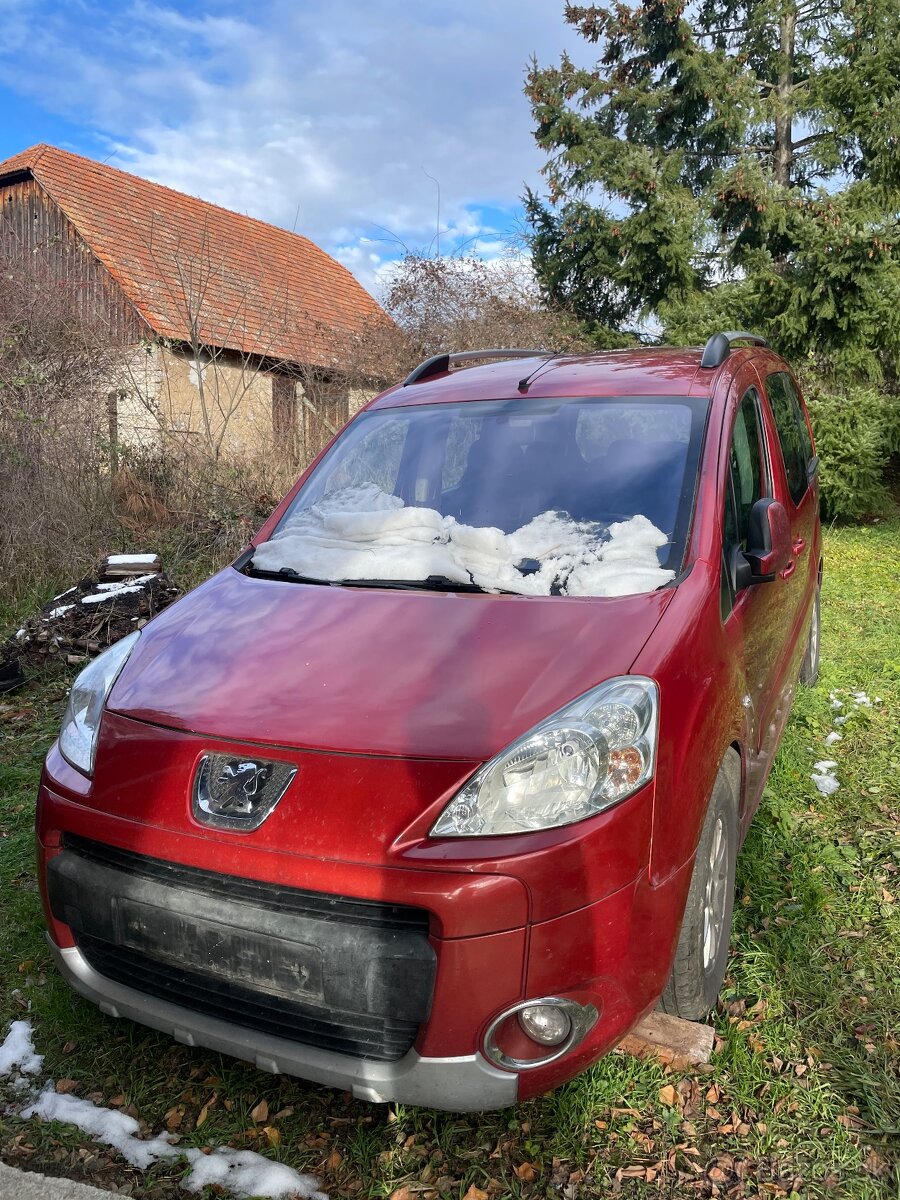 Peugeot Partner Tepee 1.6 HDi 66kW (Poškodený motor )