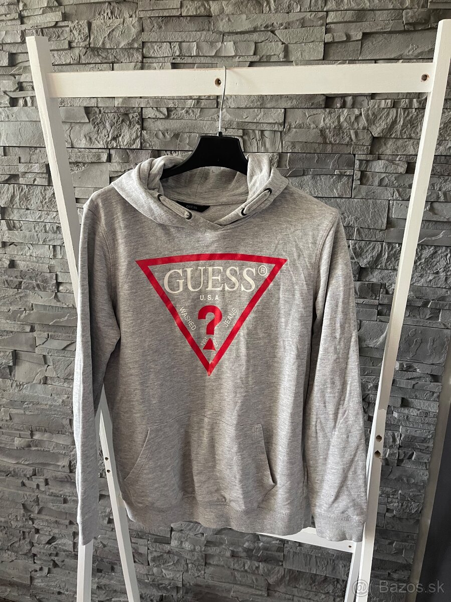 Guess v.S mikina a pulovrik kus 15 eur