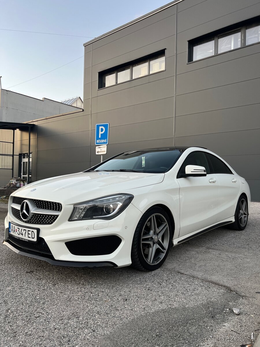 Mercedes CLA 220 AMG