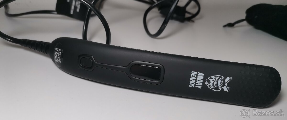 Žehlička na bradu Beard Straightener