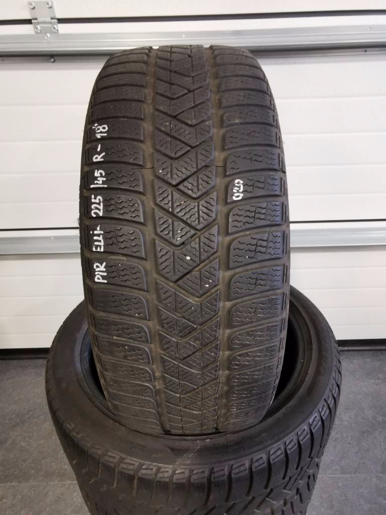 Pirelli Sottozero 225/45 R18 95V zimné pneumatiky