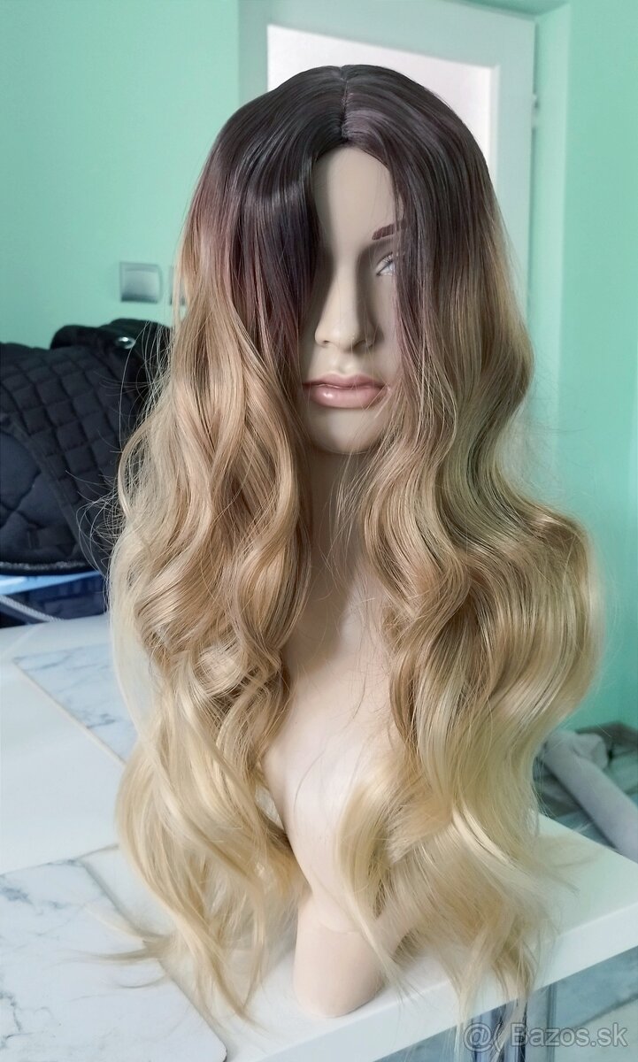 Blond ombre kučeravá parochňa