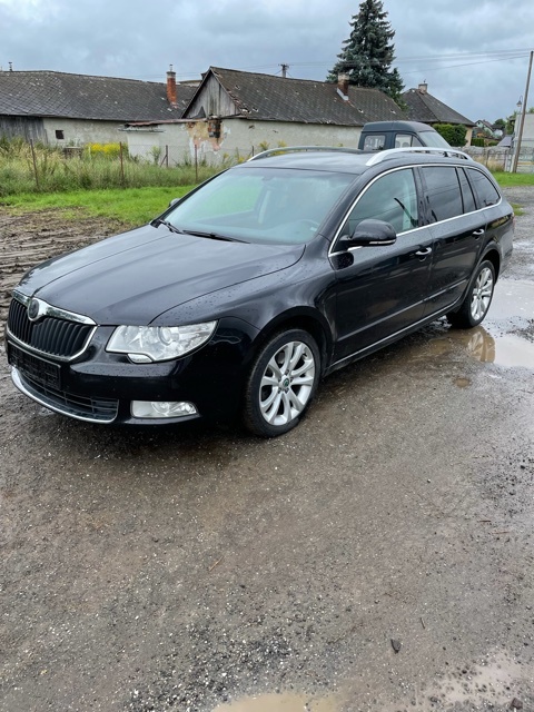 Rozpredám Škoda Superb 2