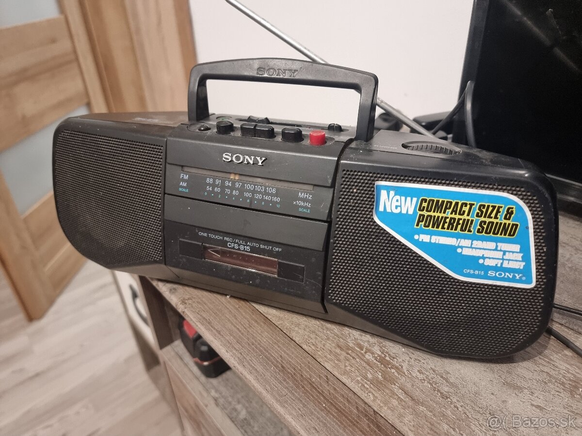 Sony CFS-B15 RADIO CASSETTE-CORDER