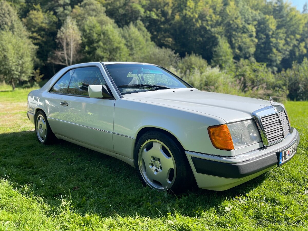 Mercedes-Benz C124 230 CE (W124)