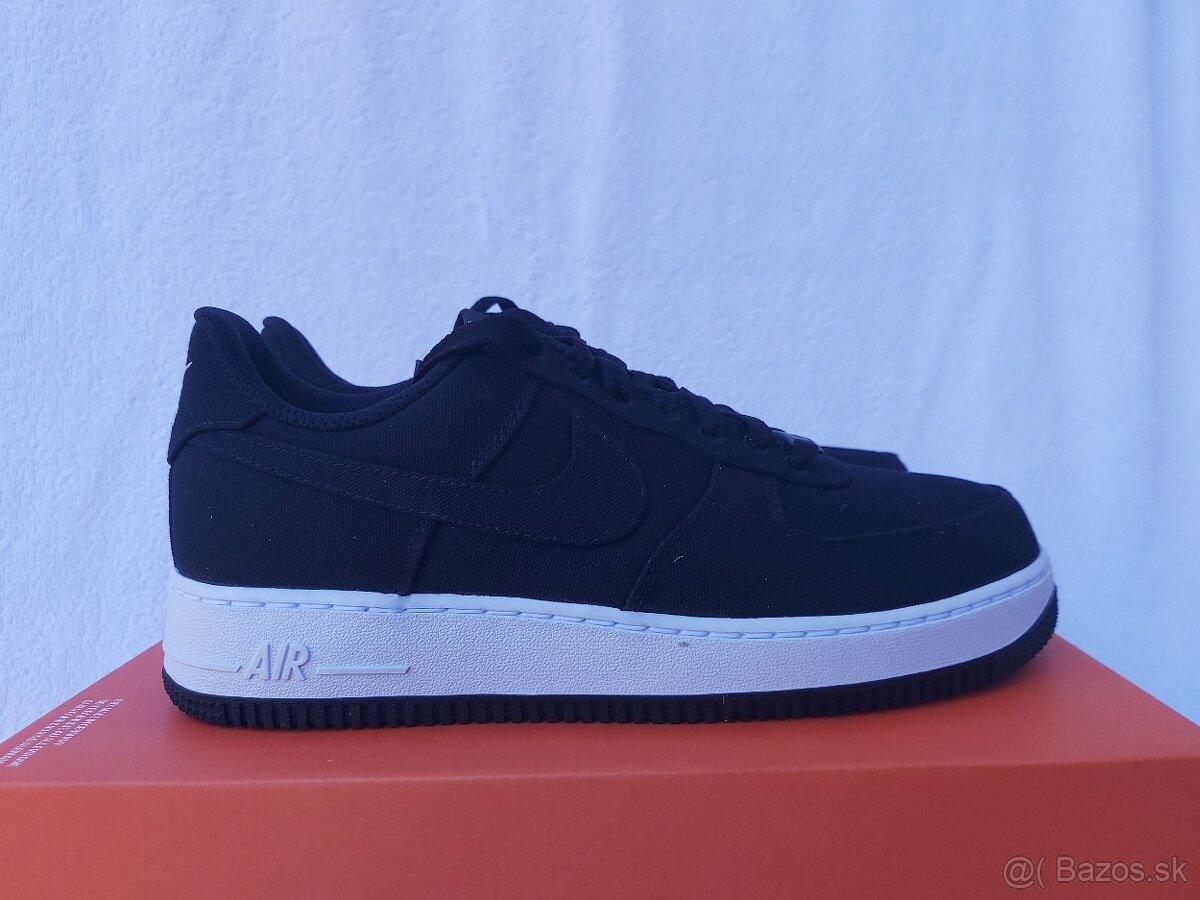 Tenisky Nike Air Force 1, velikost 42