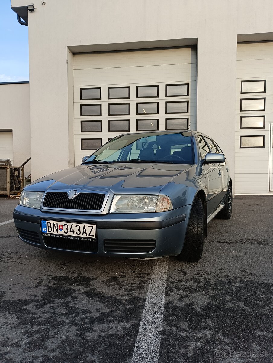 Škoda Octavia 1 1.6 elegance