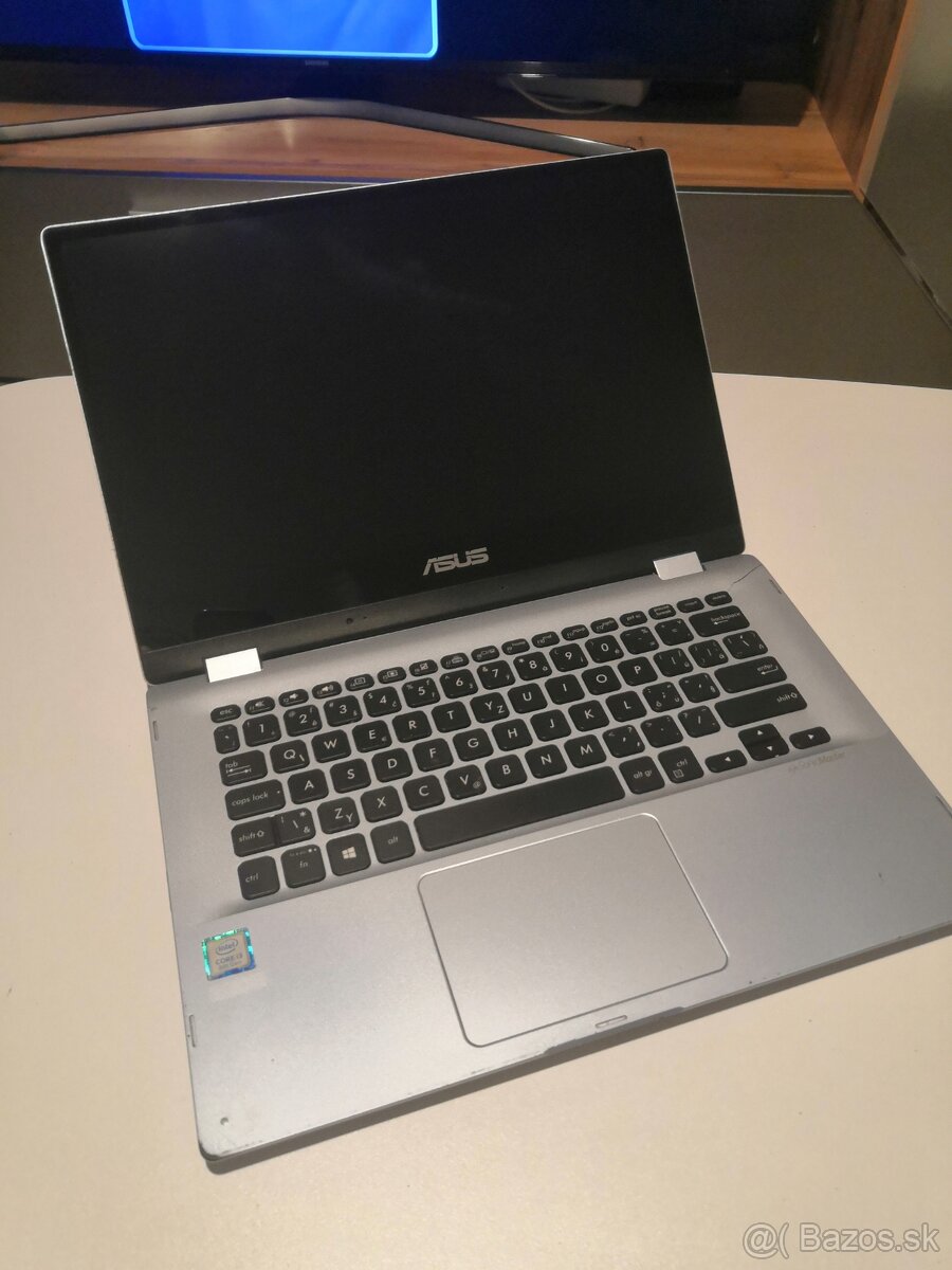 Asus TP412f na diely alebo opravu