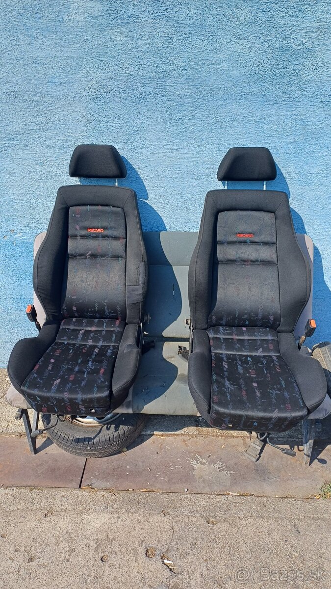 Predam recaro sedadla golf 3 jubi