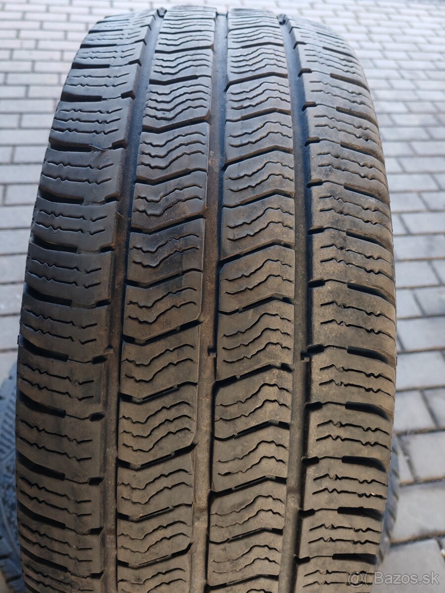 225/65 r16C zimne