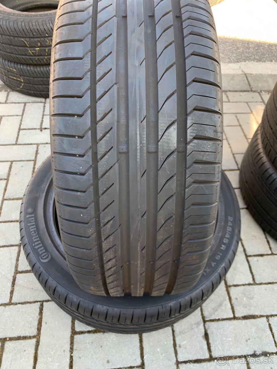 245/45R19 Continental