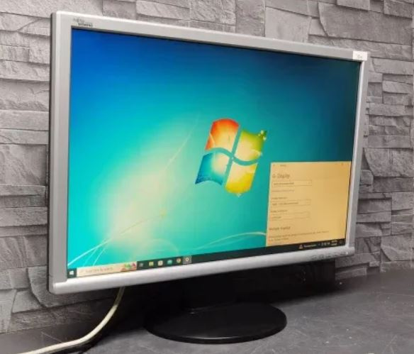 Fujitsu Siemens Scaleoview L22W-7SD (WBZA) 22"