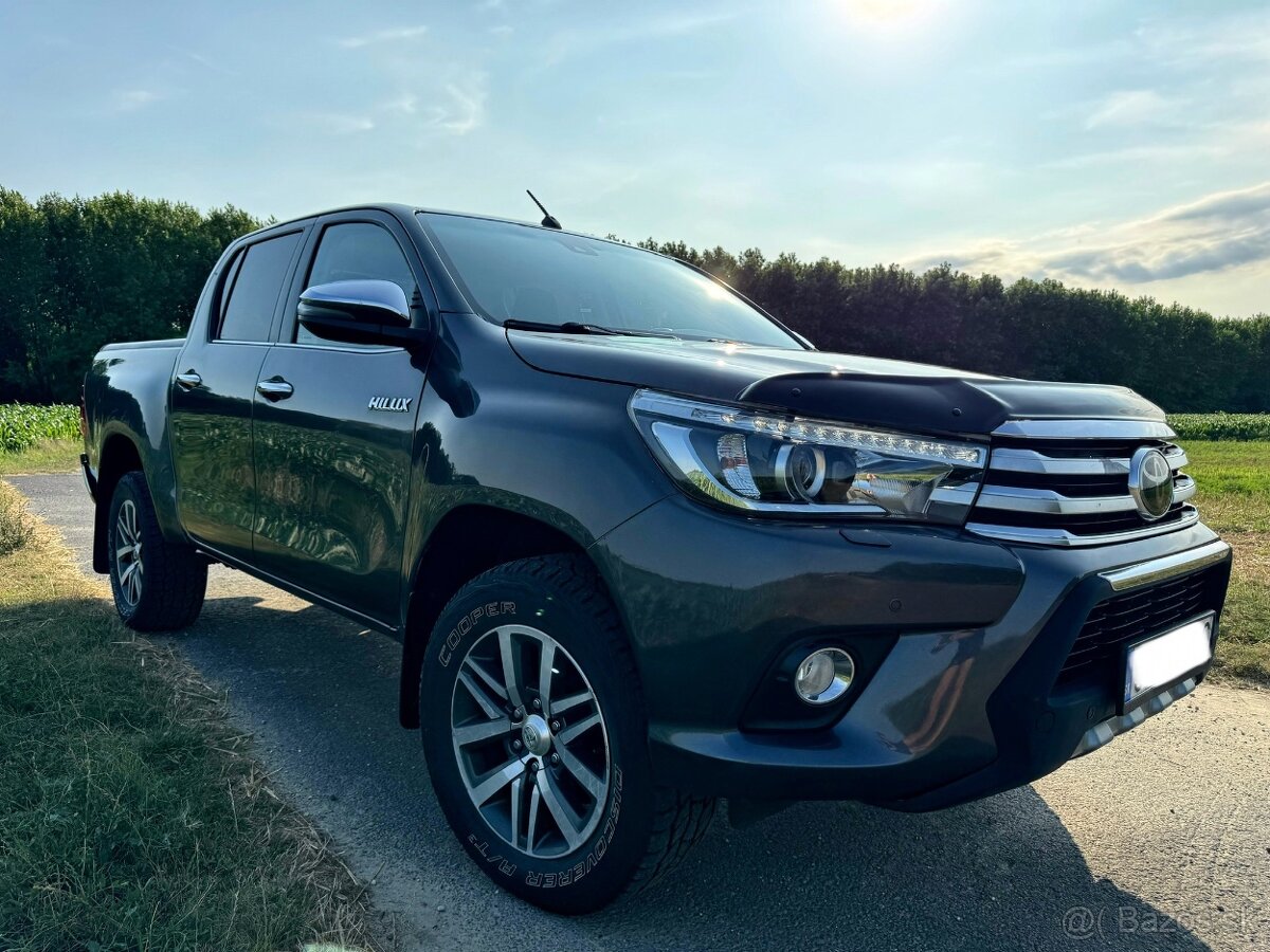 TOYOTA HILUX EXECUTIVE 1.majitel