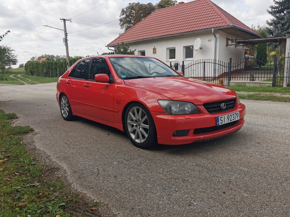 Lexus IS200 limited