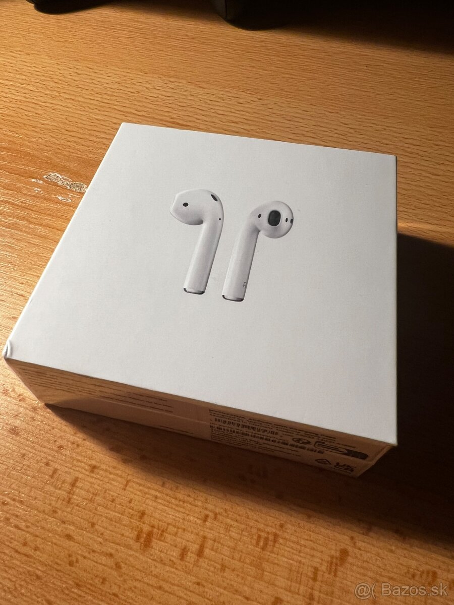 Apple AirPods