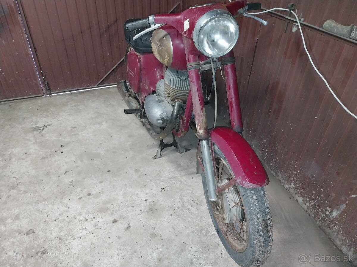 Jawa 250/559