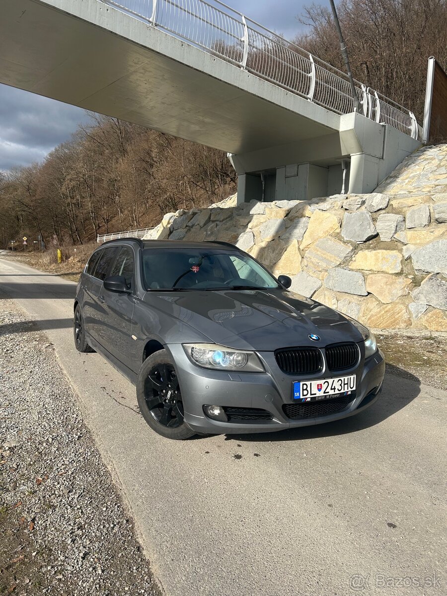 BMW 318i e91