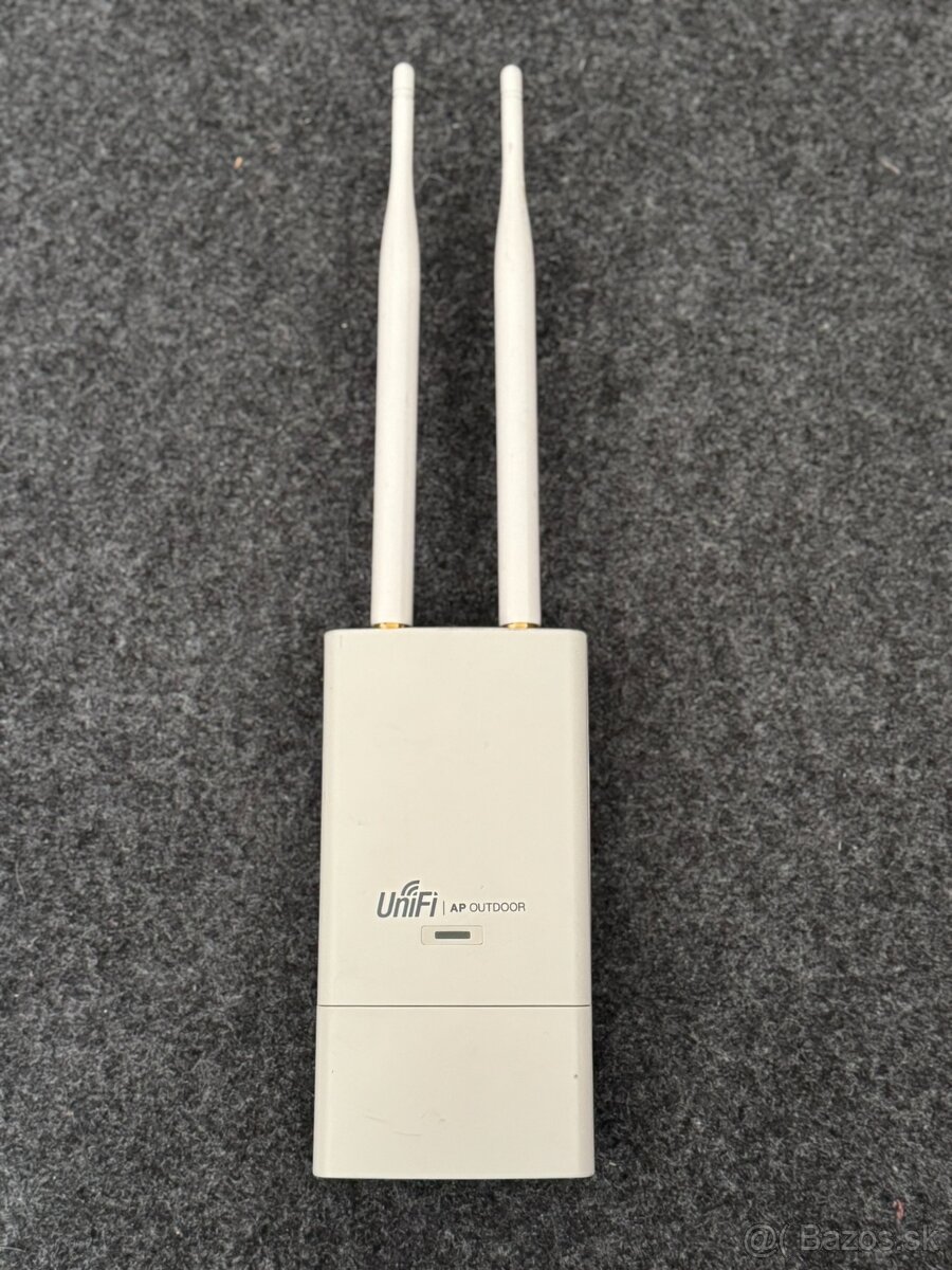 Predám UBiQUiTi UniFI AP Outdoor s POE adaptérom