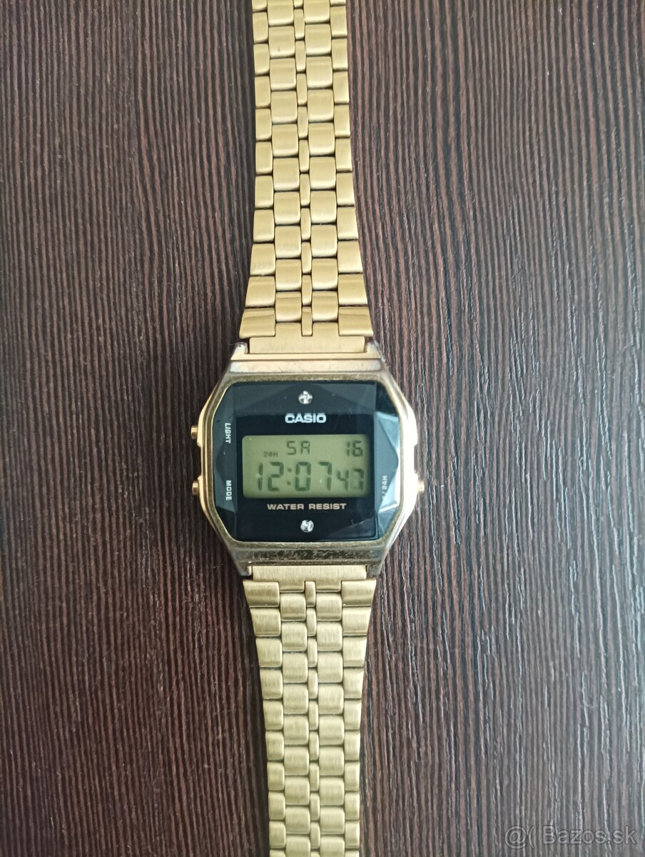 Casio vintage hodinky