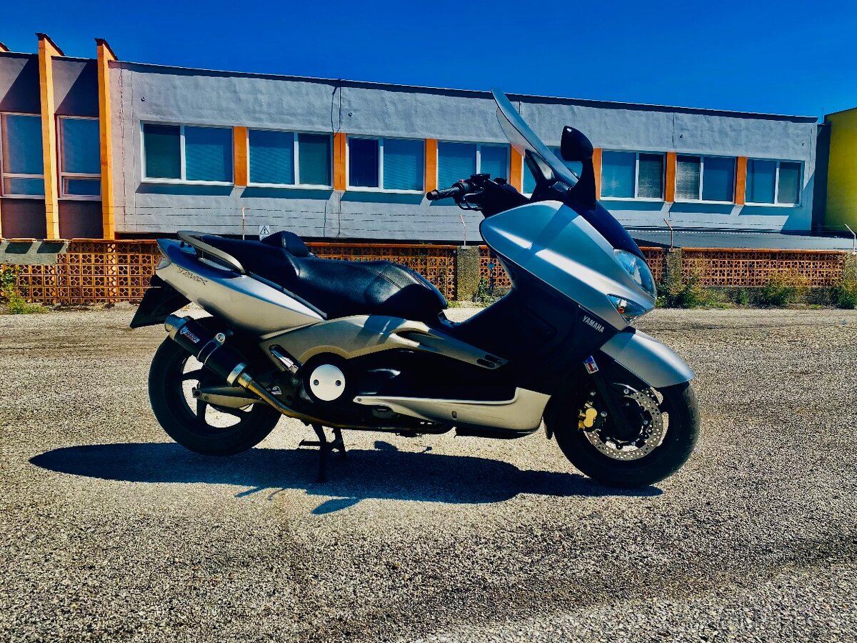 YAMAHA T-MAX 500i