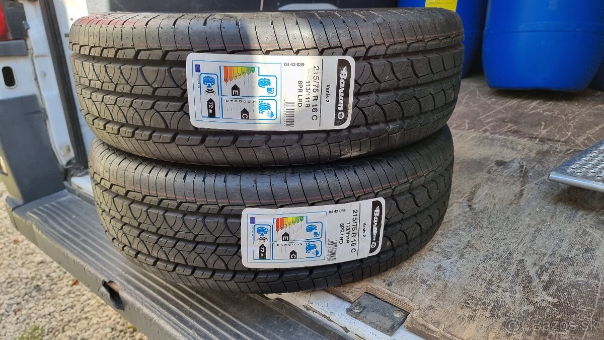 215/75 R16C 2ks  Nove