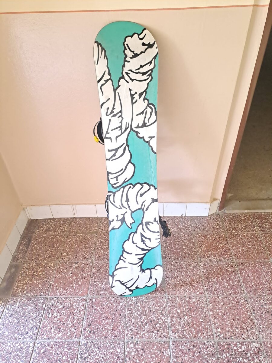 Predám snowboard