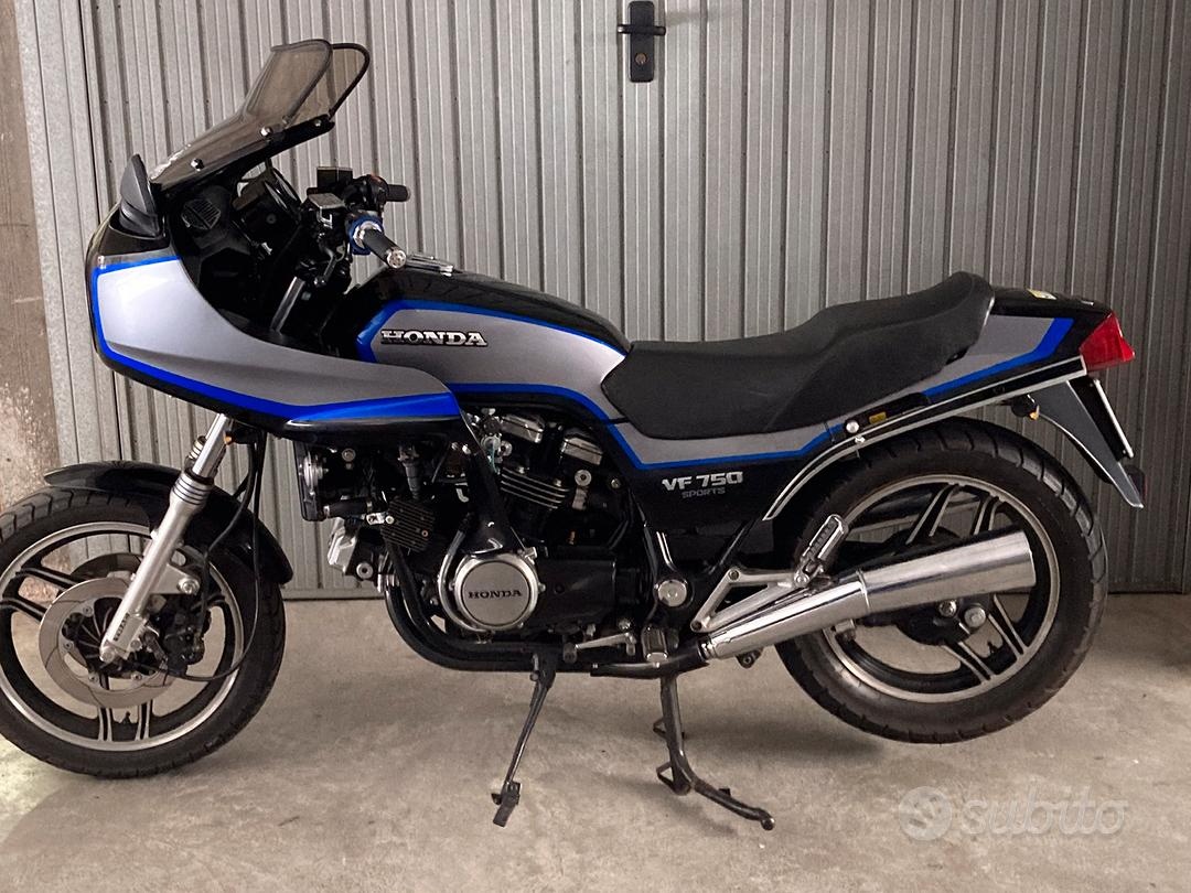 Honda vf750sports rarita výměna