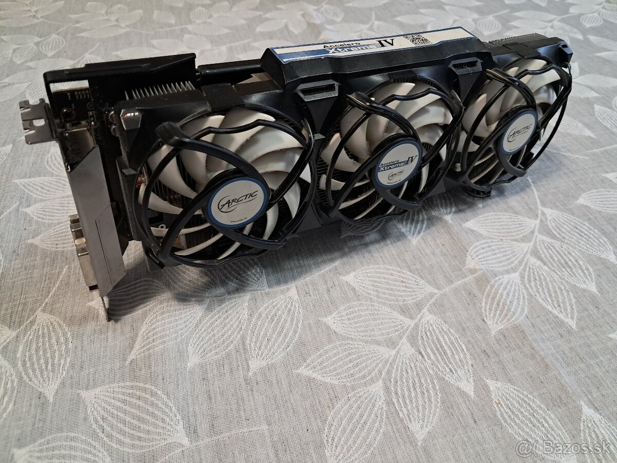 R9 290 4GB