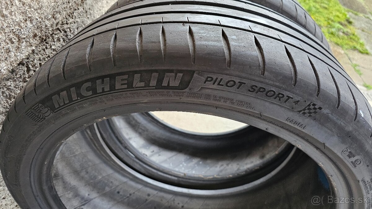 Predám 2ks letných pneu Michelin Pilot Sport 4 235/40 R19