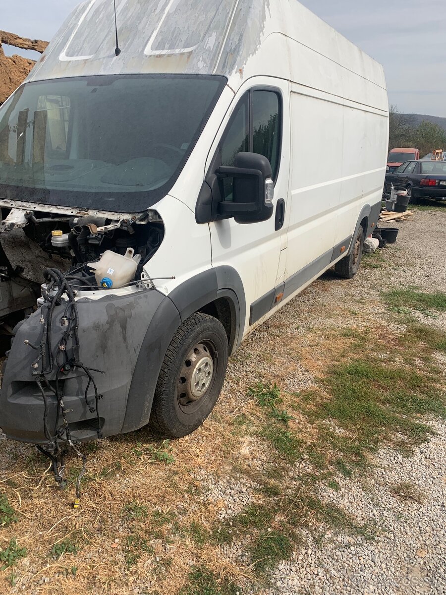 Peugeot boxer