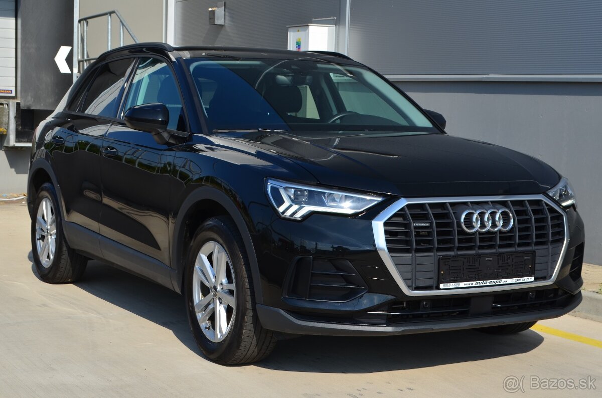 AUDI Q3 40 2.0 TFSI quattro S tronic Kamera Adaptiv 96.000 k