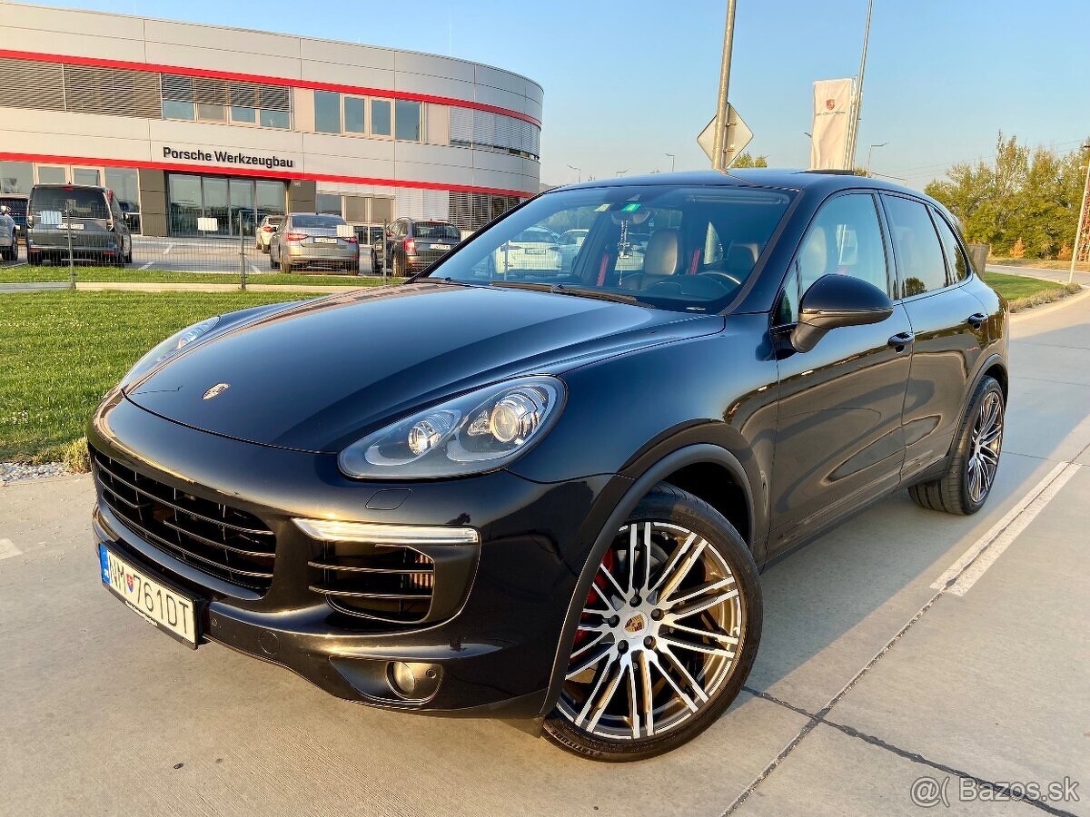 Porsche Cayenne 3.0TDI V6 Facelift ACC Panorama Webasto GTS