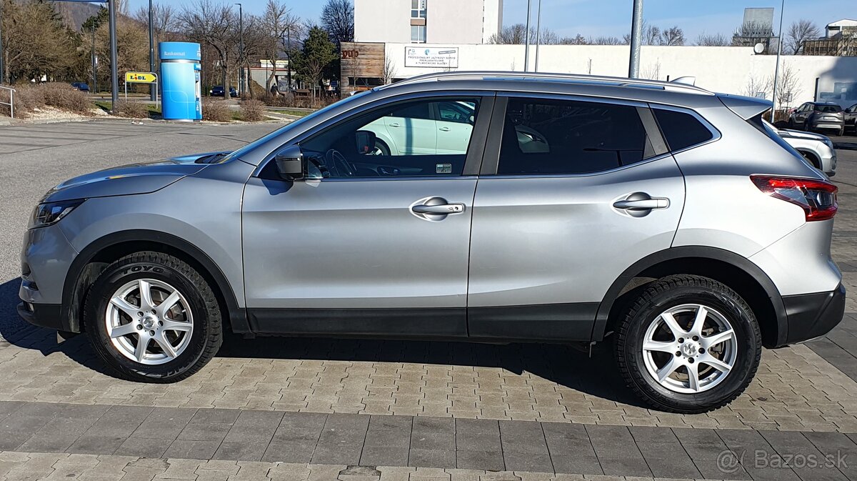 Nissan Qashqai DIG-T 160 N-Connecta A/T