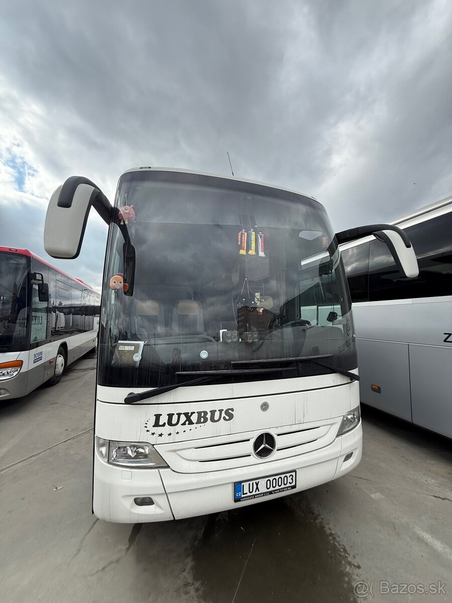 Mercedes-Benz Tourismo