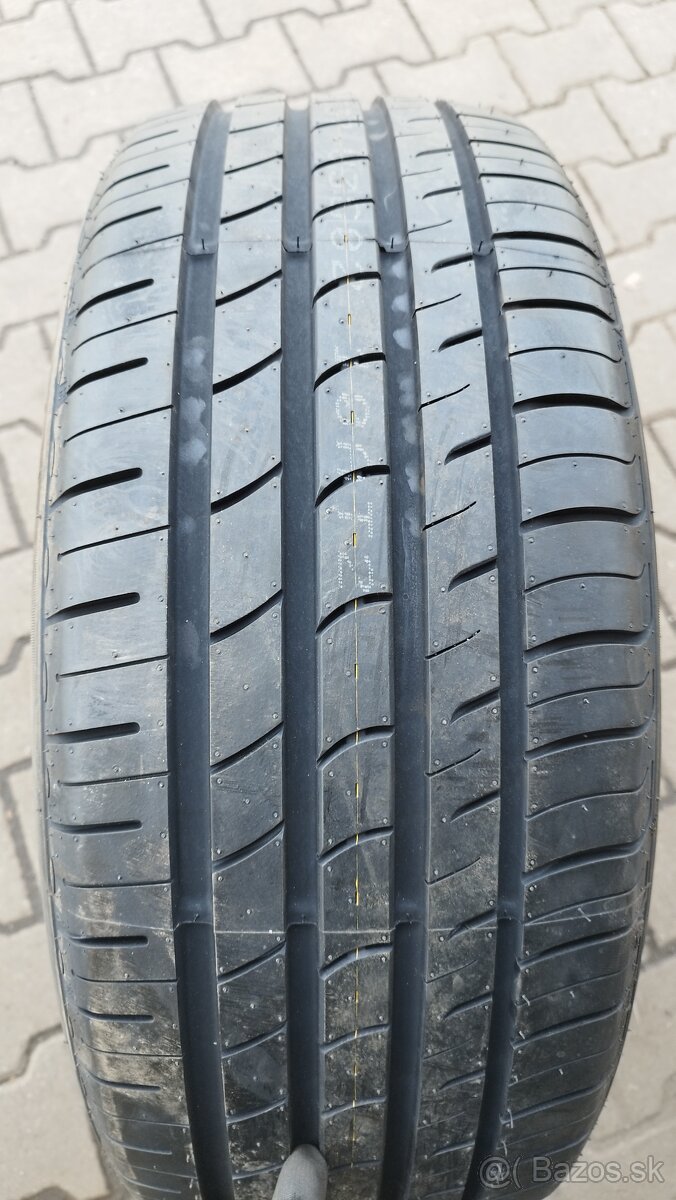 Nexen 255/55 R18 109Y