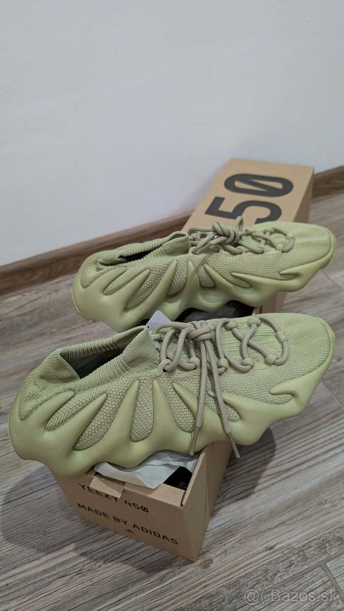 YEEZY 450 resin