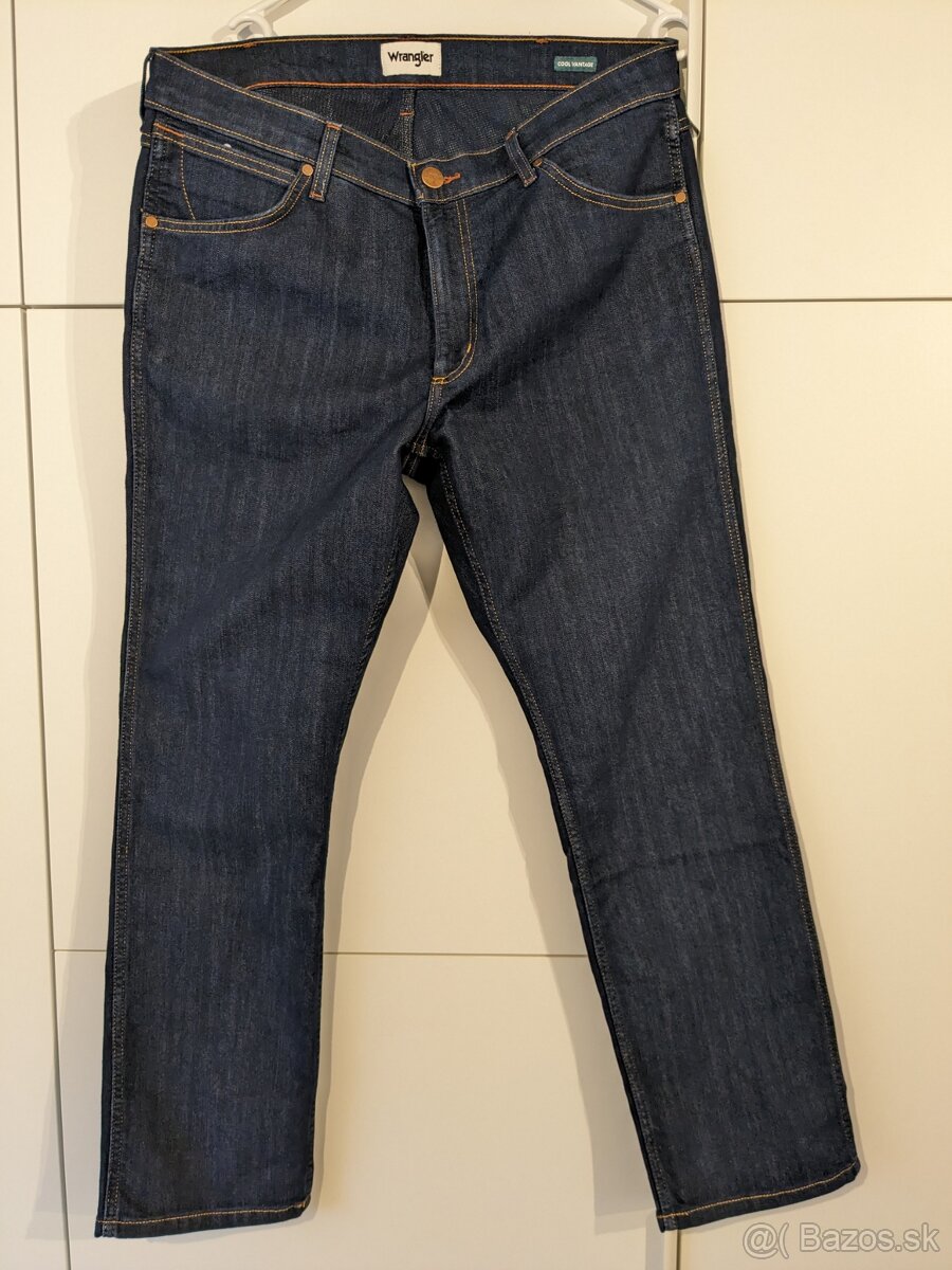 Wrangler Greensboro 36/30, tmavomodra