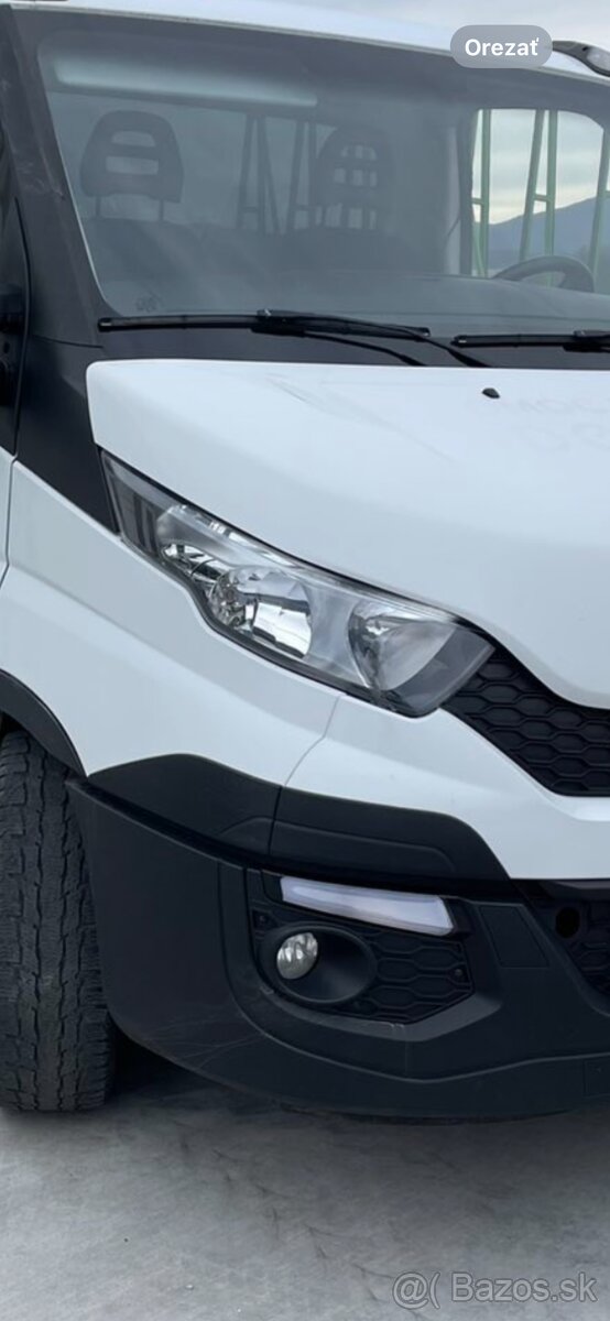 Iveco Daily  predné svetlá