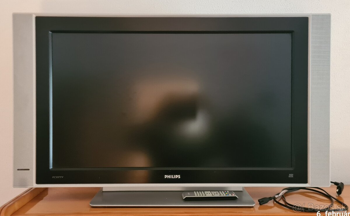 TV PHILIPS uhl.80 cm