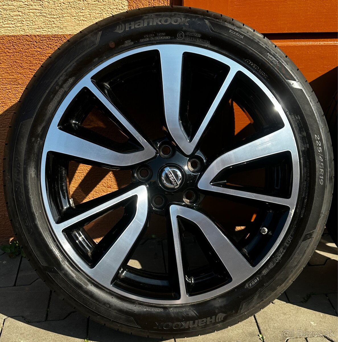 5x114,3 R19 7J ET40 Nissan Qashqai / X-trail + 225/45 R19