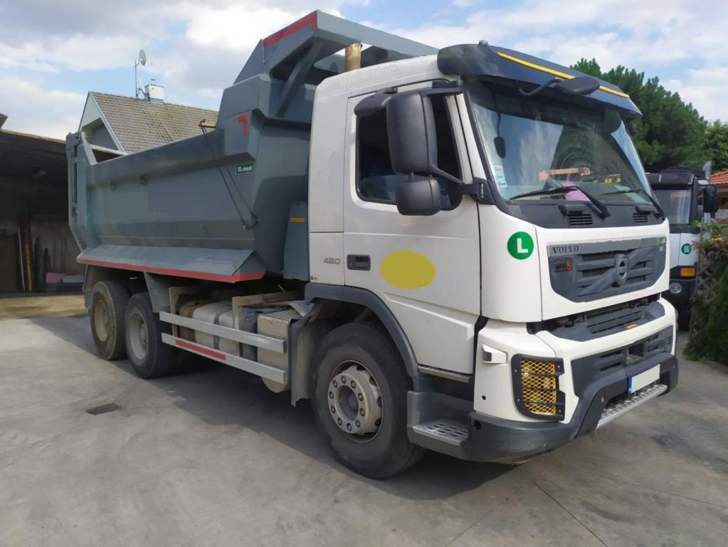 VOLVO FM 62R B - sklápěč 6x4 - celková hm. 34,3t