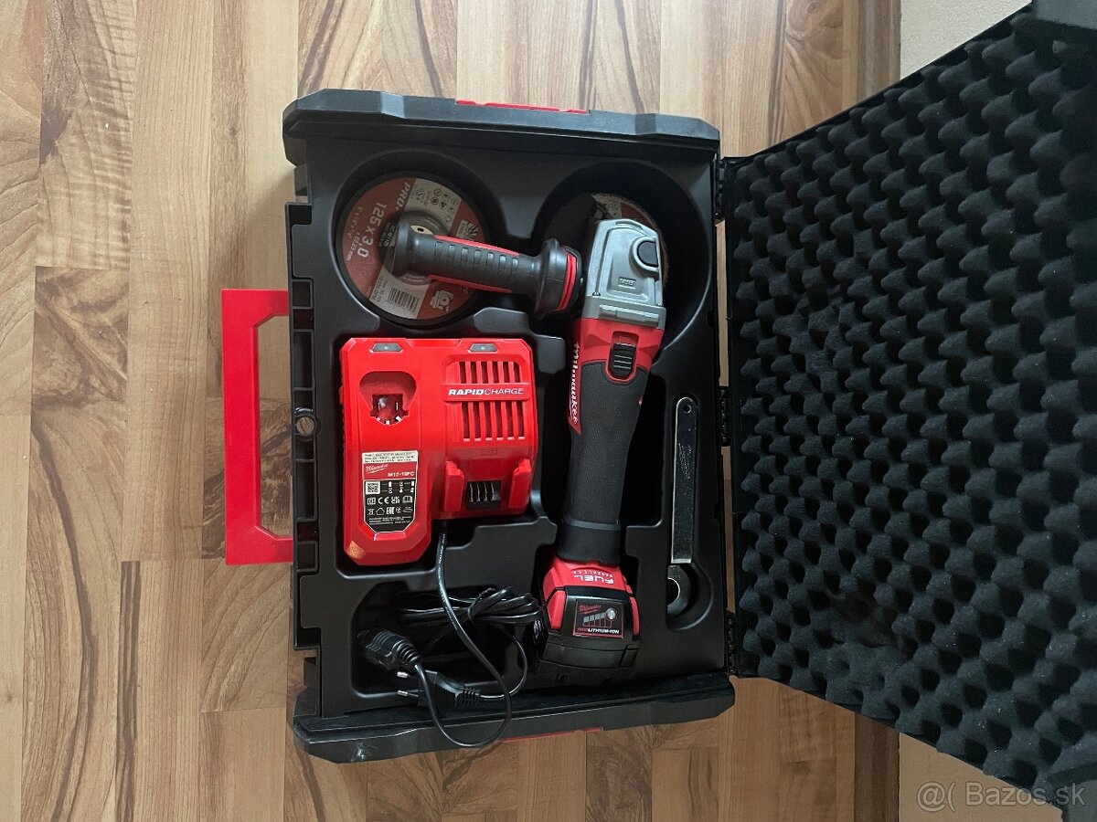 Milwaukee m18 fuel 125mm uhlová brúska