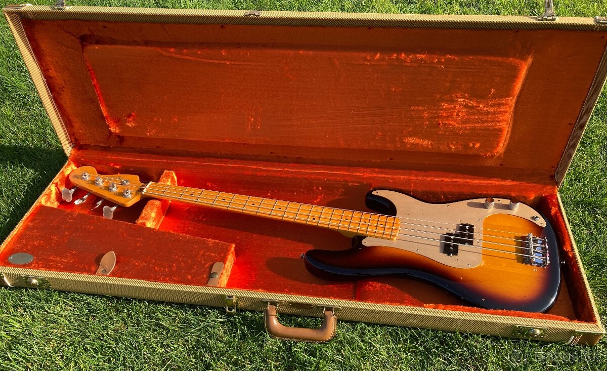 Predám Fender AVRI-57 Precision bass USA