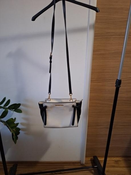 Michael Kors original kožená kabelka crossbody