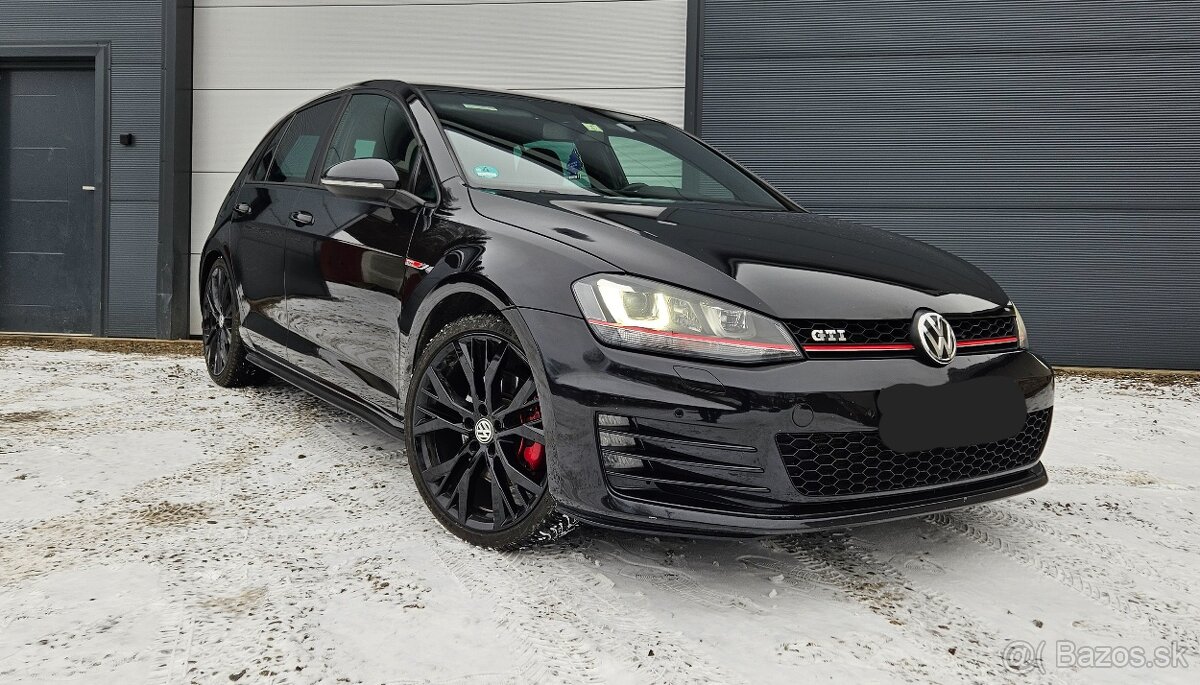 Volkswagen Golf GTI 2.0tsi 162kw