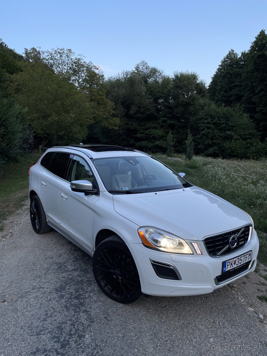 Predám Volvo XC60 D5 (158kW) AWD R-Design