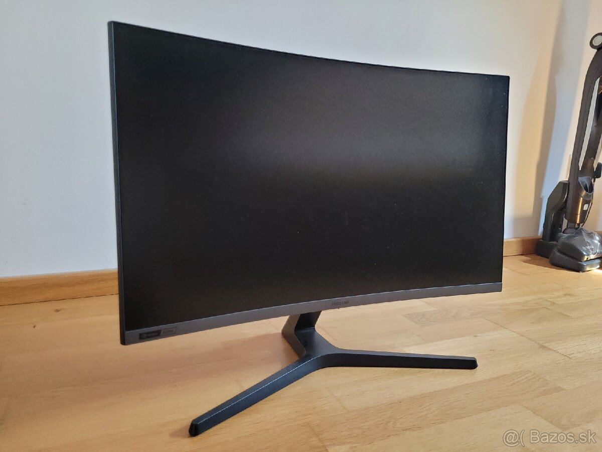 Samsung C27RG50FQU 240 Hz