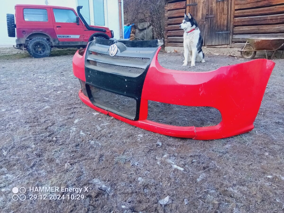 VW Golf 4 NÁRAZNÍK PREDOK , ZADOK