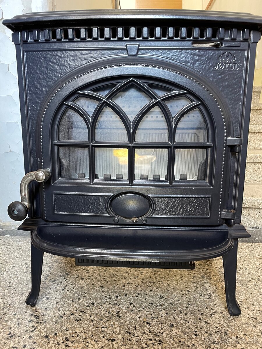 Jotul F3 CB - nórske liatinové kachle