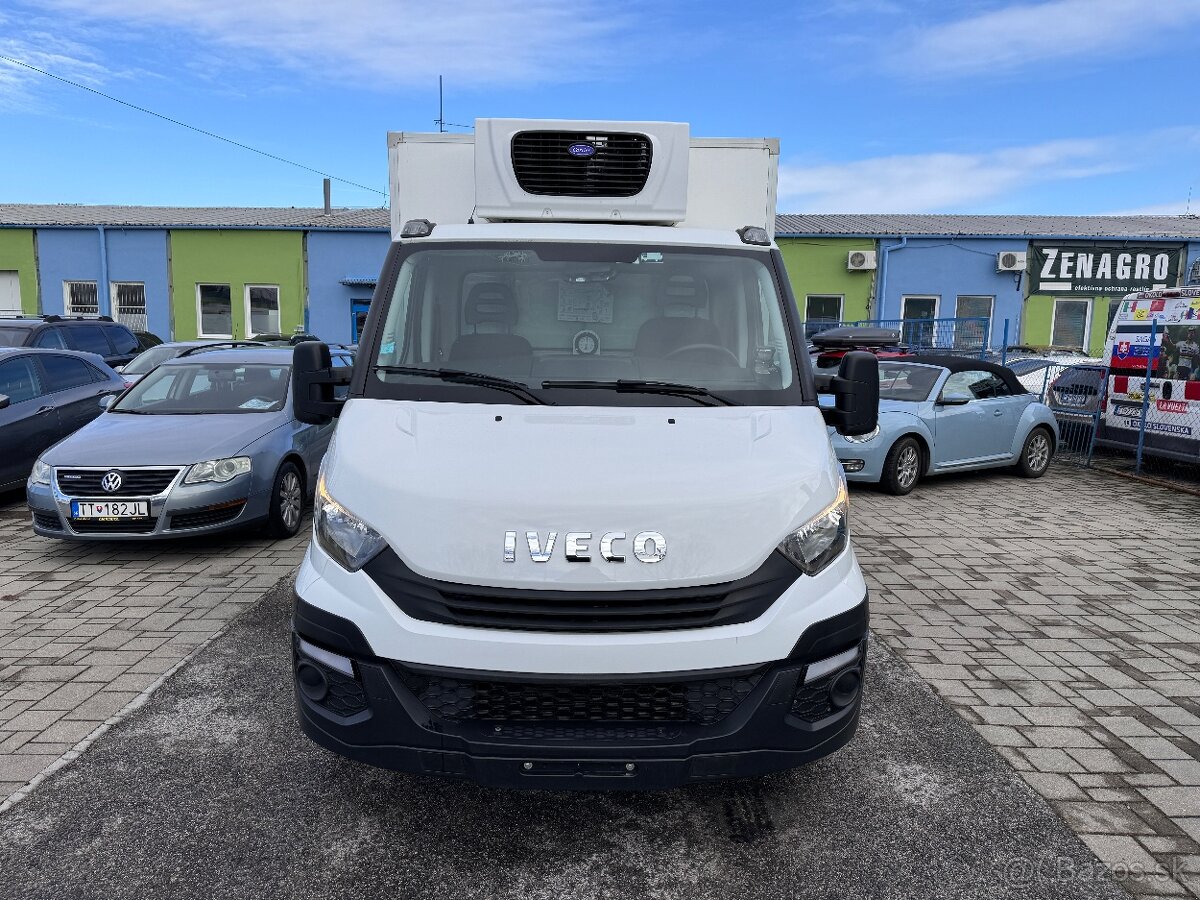 Iveco Daily 35 S 12 Mraziarenské